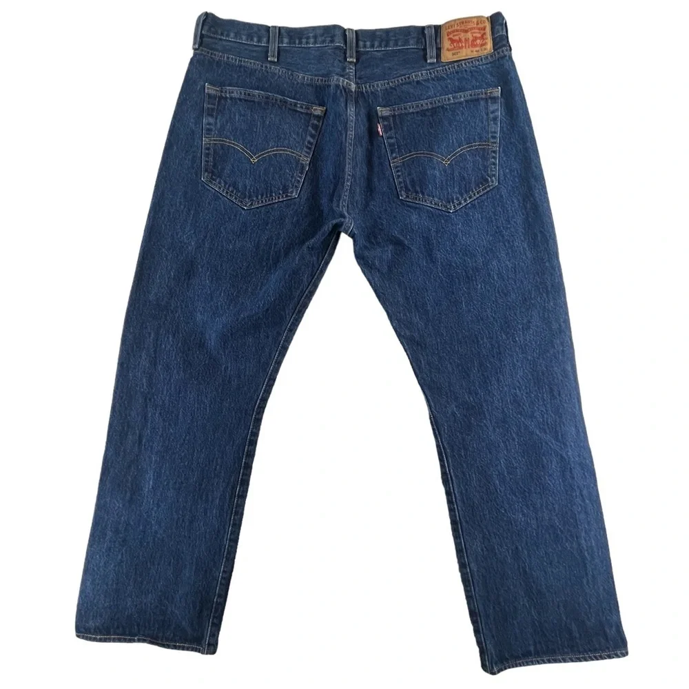 Levi’s 501 Mens Jeans Blue size 40 Button Fly Dark Wash 10687